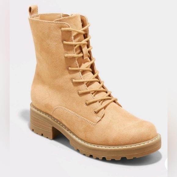 Universal Thread Shoes - NWT Universal Thread Women’s Ophelia Lace-up boots size 10